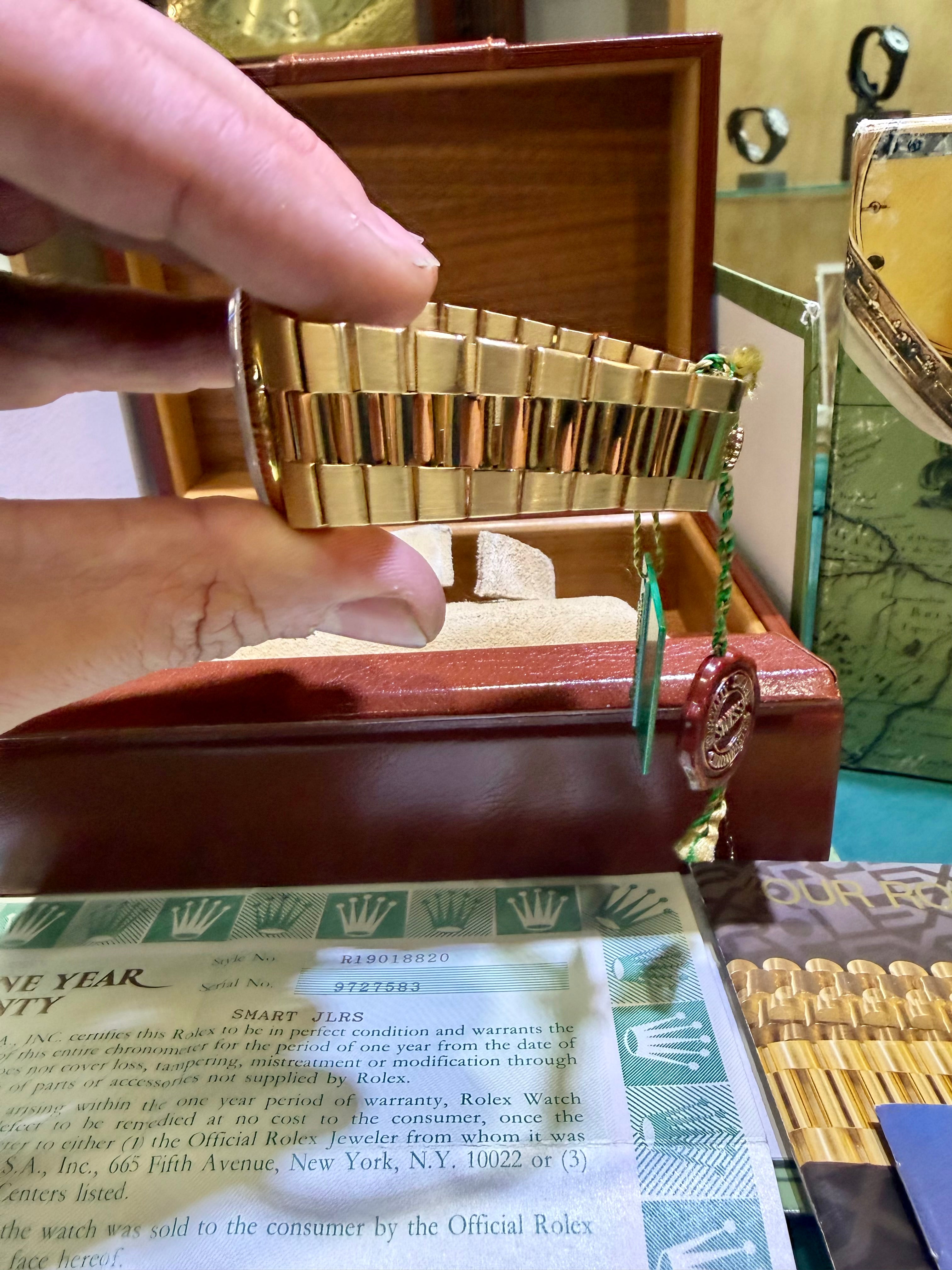 Rolex Oysterquartz 19018 18K - VTC Watches