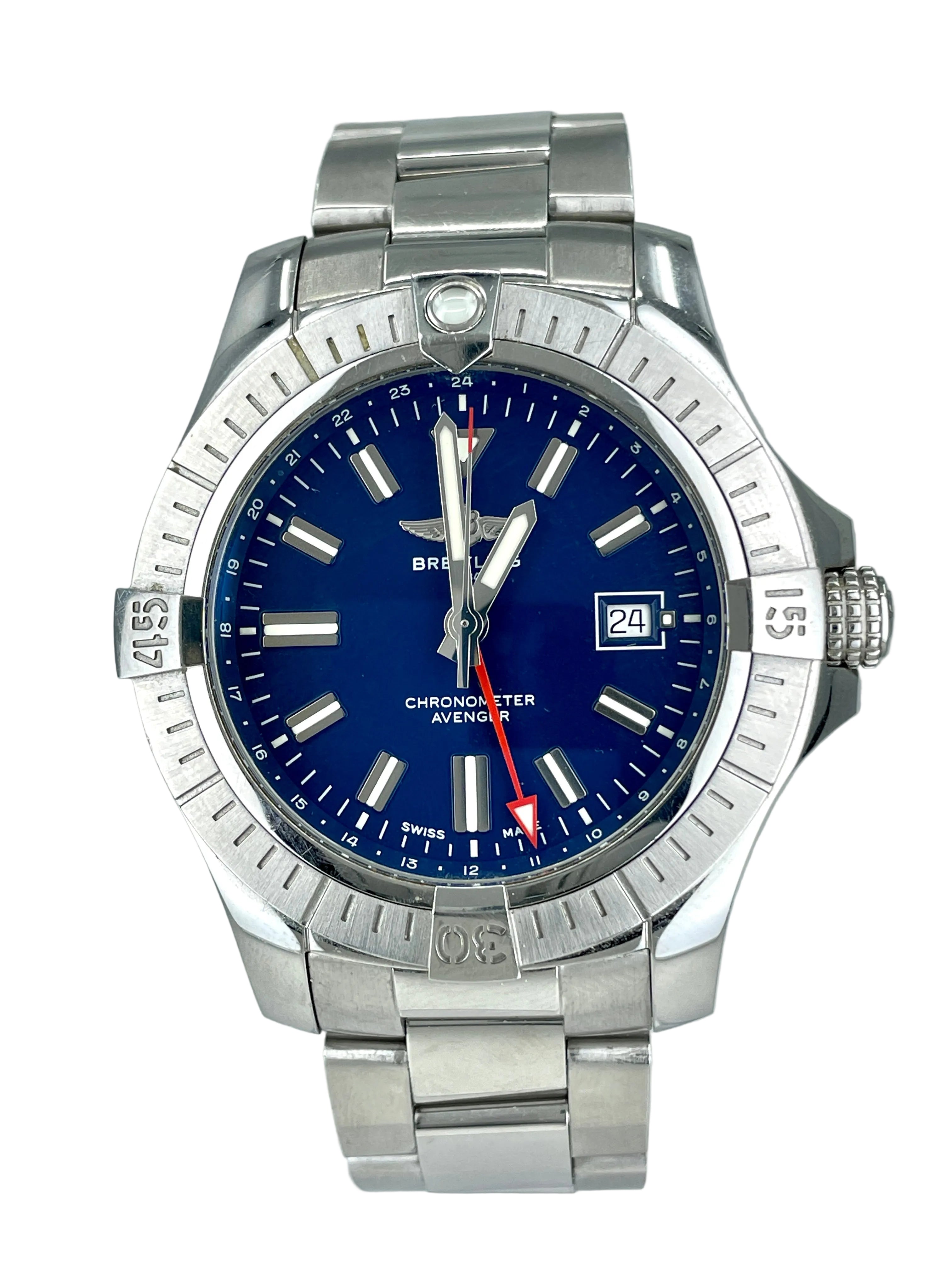 Breitling AVENGER AUTOMATIC GMT 45